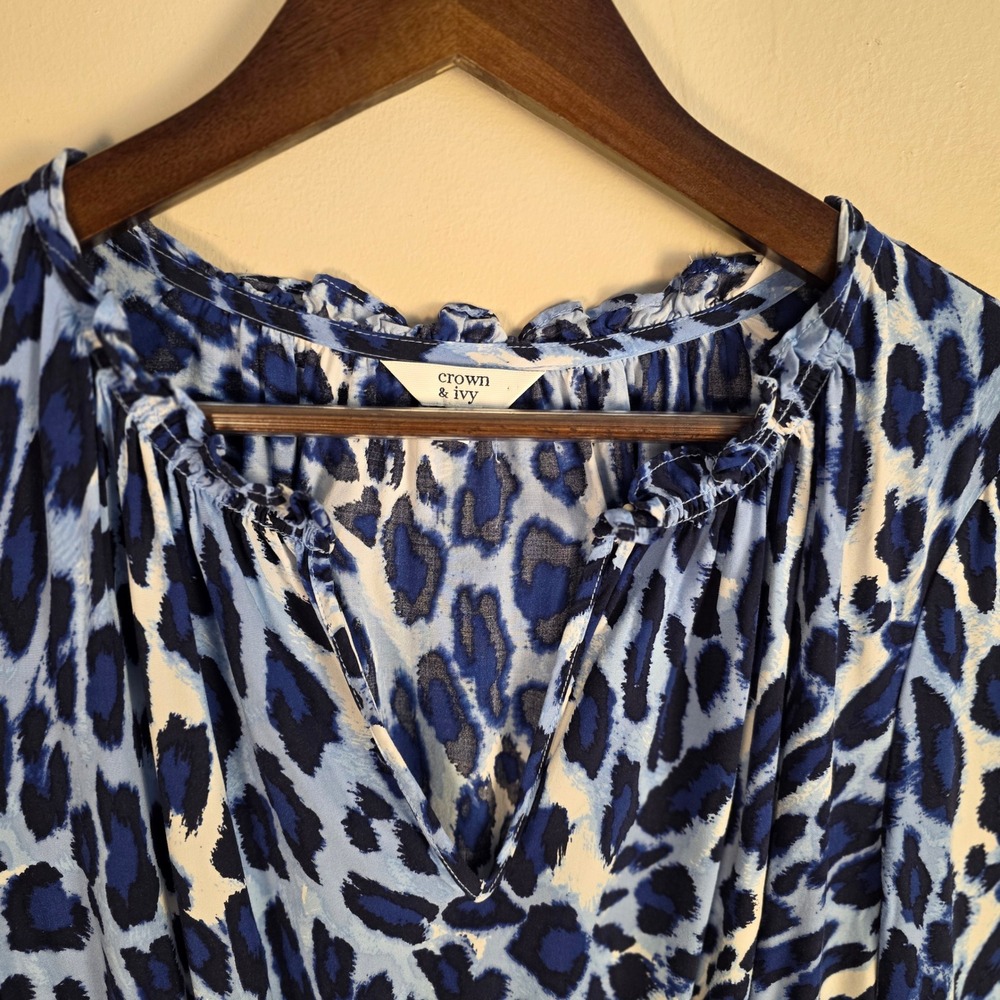 Crown & Ivy Dress Womens Small Blue Leopard Print Long Balloon Sleeve Mini Boho - Picture 3 of 12